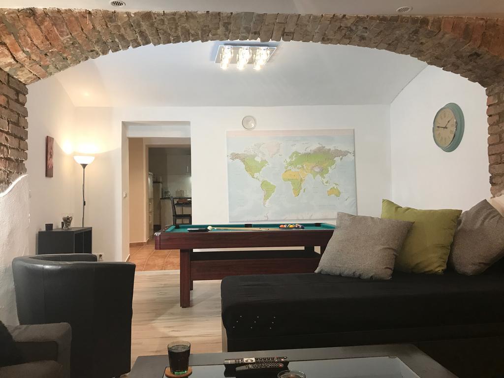 Apartamento Big Homebase With Billardtable Praga