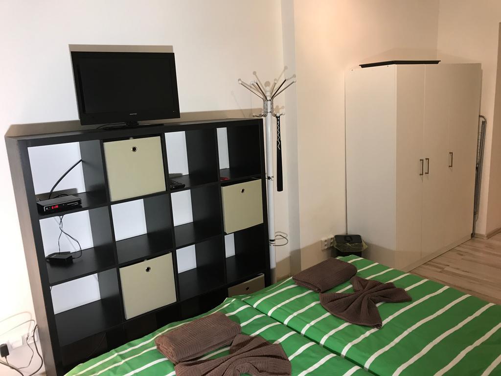 Big Homebase With Billardtable Apartamento Praga